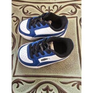 Toddlers Blue and White Puma Size 4C